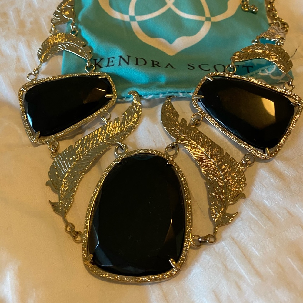 Kendra Scott statement necklace